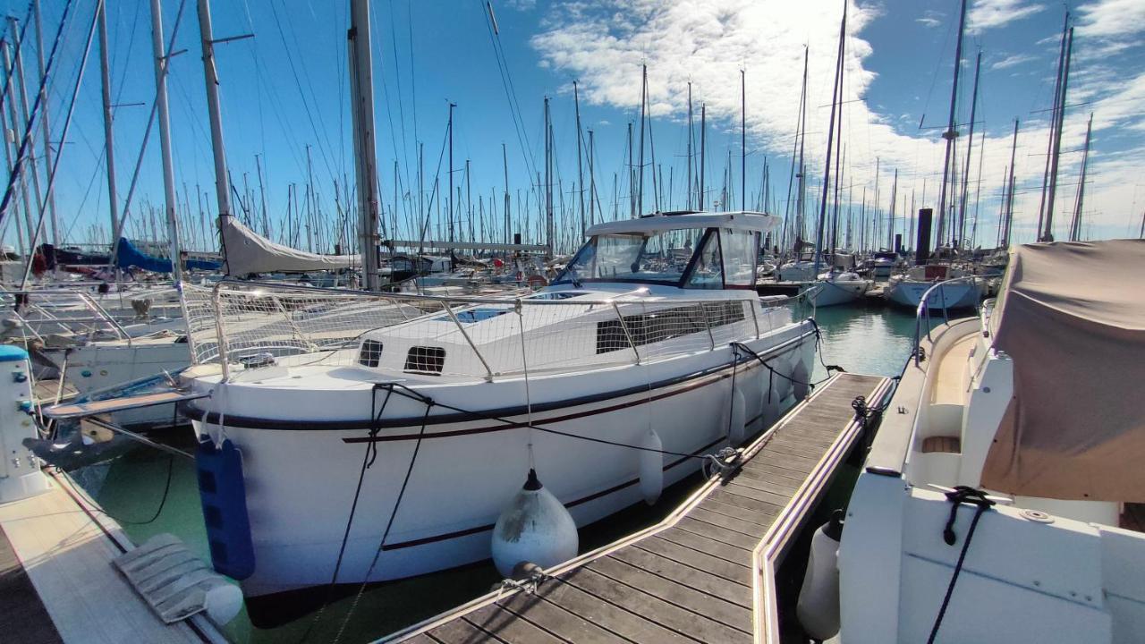 La Rochelle Sur L'Eau Otel Dış mekan fotoğraf