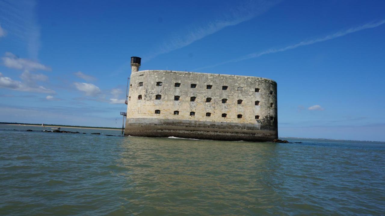 La Rochelle Sur L'Eau Otel Dış mekan fotoğraf